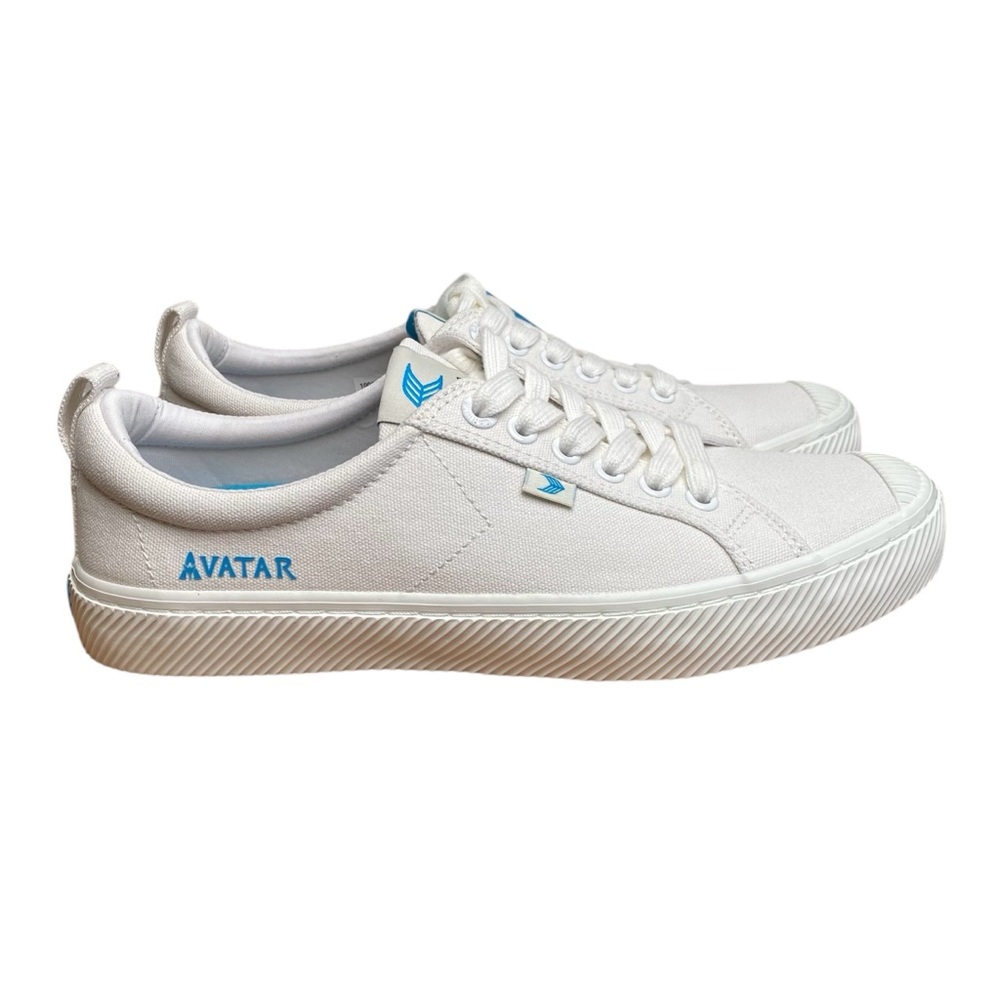 Cariuma Avatar White Sneakers Athletic Shoes 100% Vegan Size 8 Men / 9.5 Women